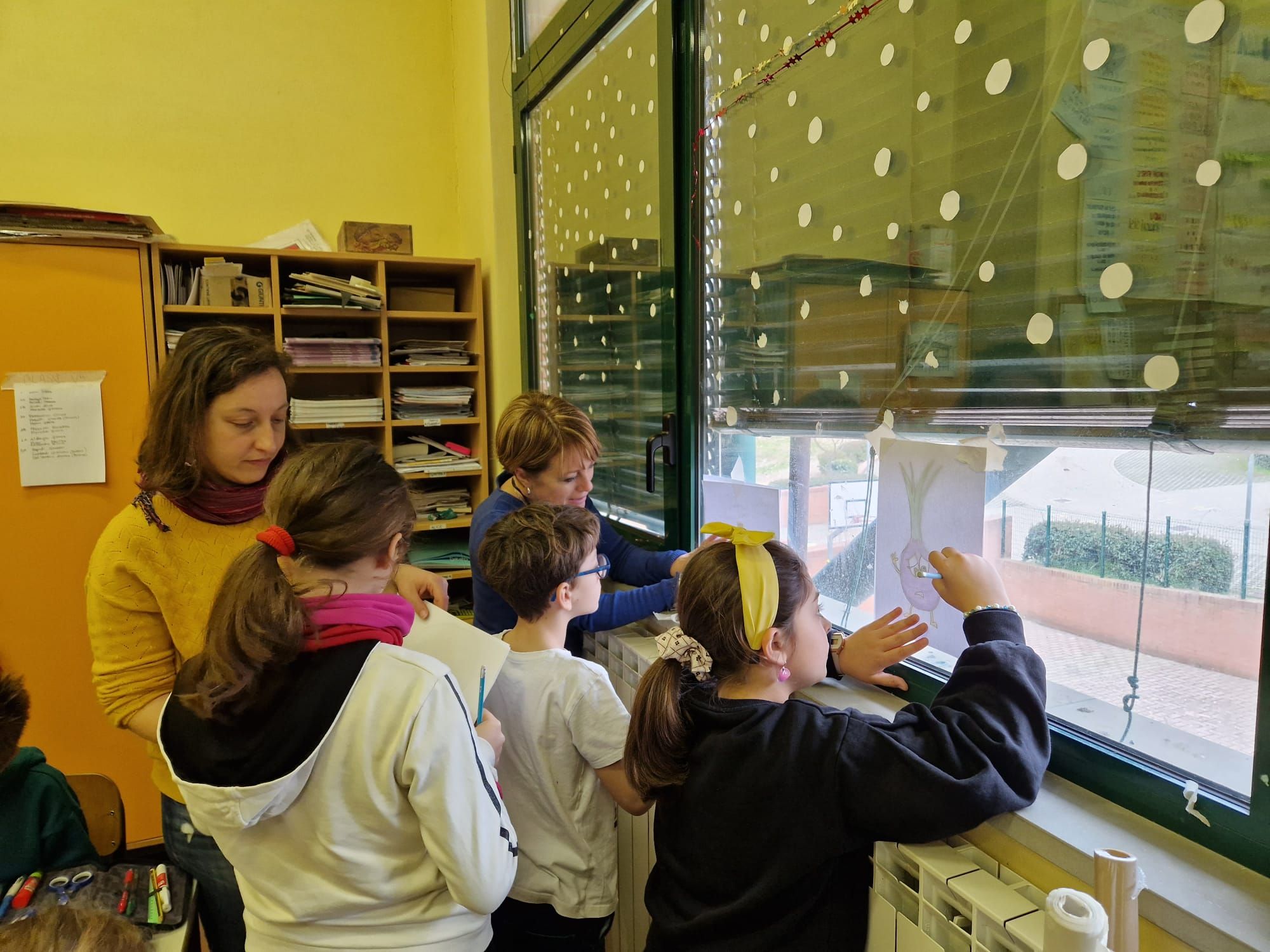 immagine cartoni animati sugli orti scolastici5